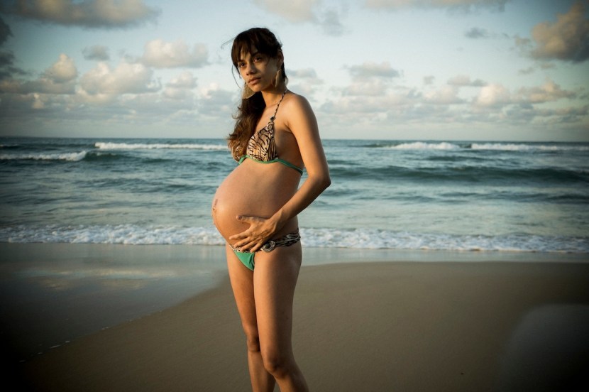 Naked pregnant girls