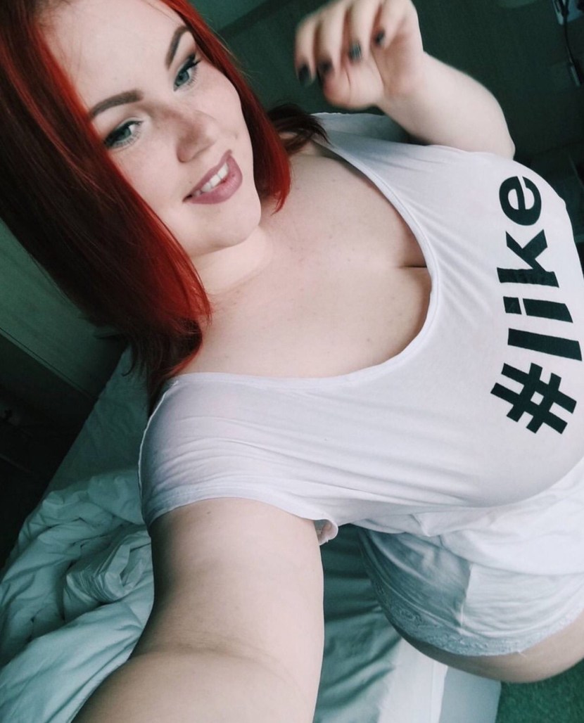 Celebrities in red t -shirts