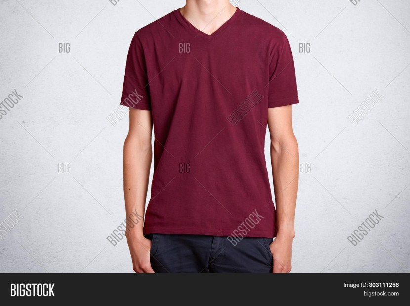 A man in a T -shirt on the street