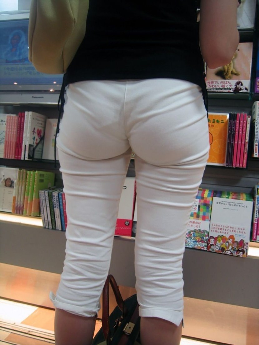 White Pants VPL