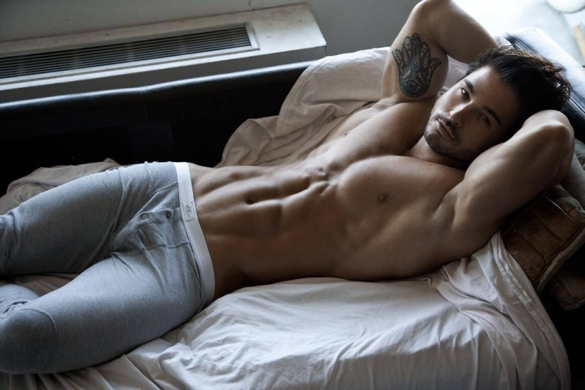 The most beautiful male bodies in bed