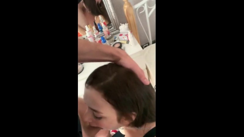 My Cute Roommate Cousin