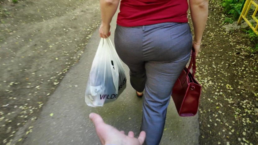 Lush young ass in leggings