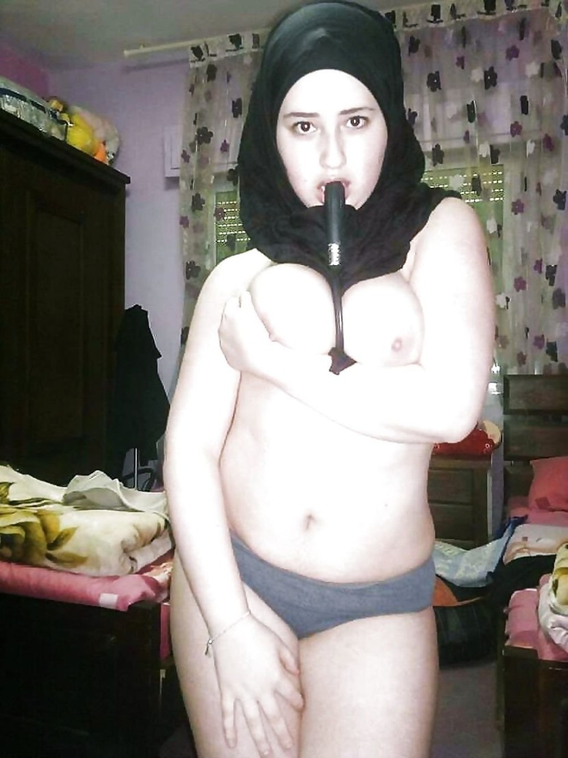 Muslim with huge tits