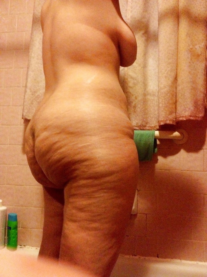 Fat naked women with cellulite