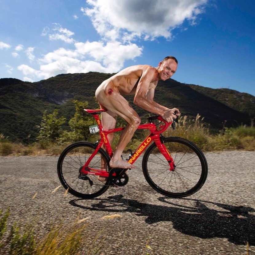 Short-Haired-Cyclist-ALO-Threewy-1837811