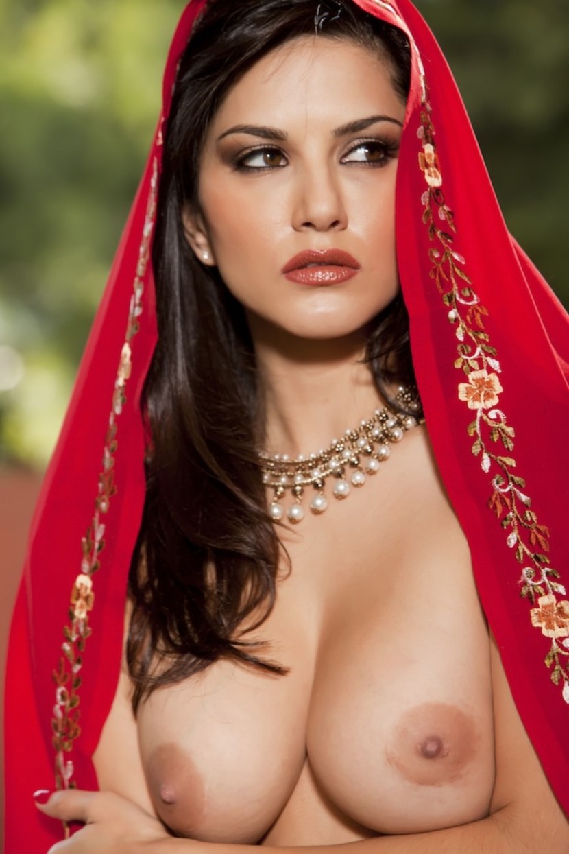 Sunny Leone Indian actress
