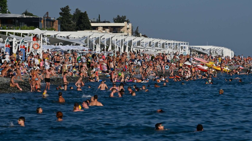 Overflowed beaches of Sochi