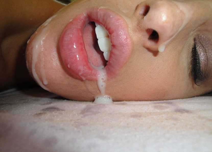 Cum in a close -up mouth
