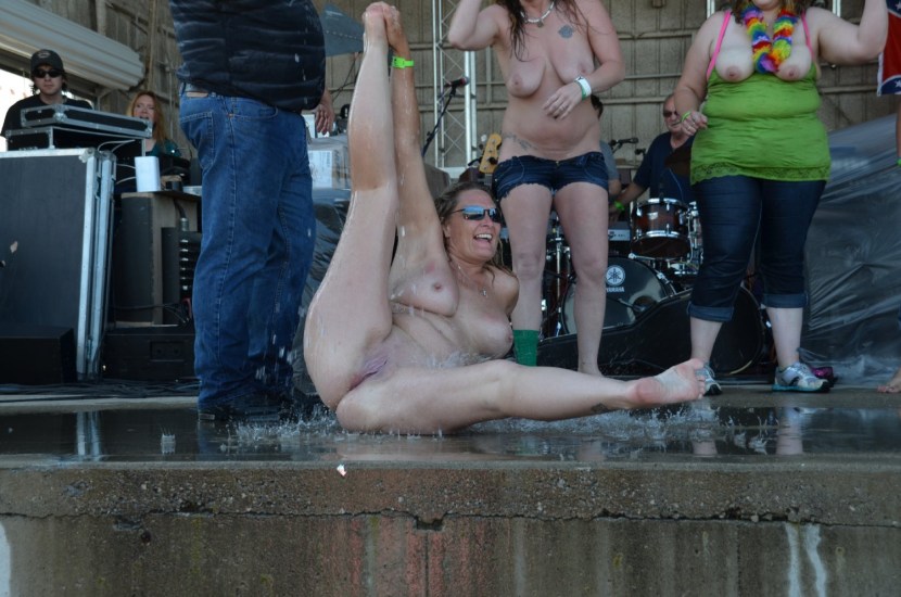Naked women at the festival in Nebraska