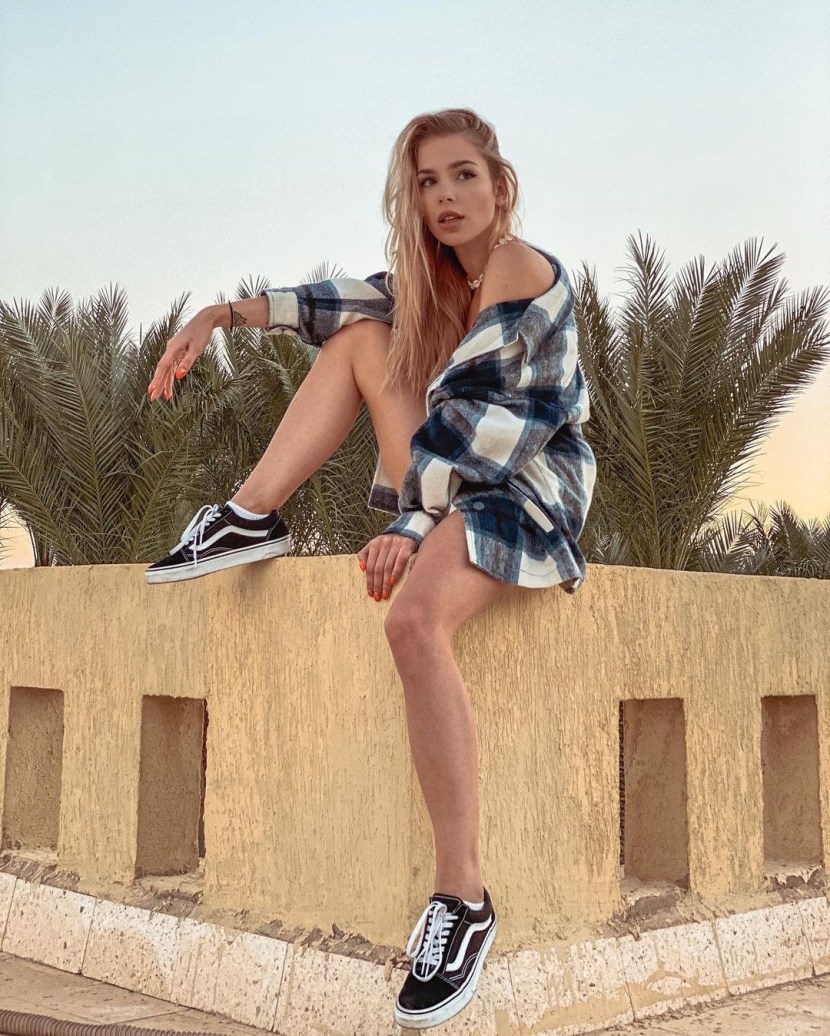 Polina Bobrovnikova model naked