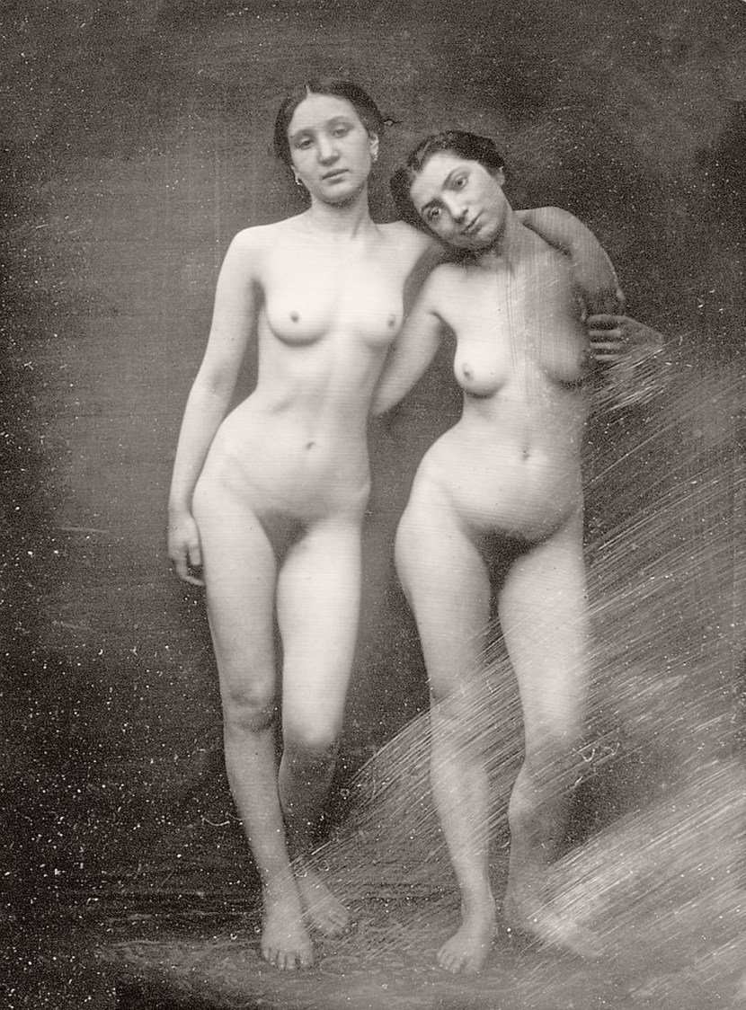 The first pictures of naked women