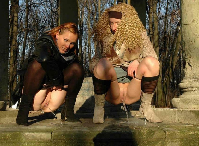 Piscing girls in the forest