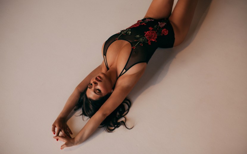 Chick with a wheelbarrow