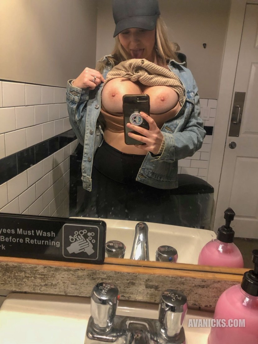 Ava Nicks Bradvalentine Webcam Naked