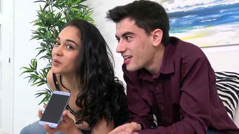 @Victorbrisard: katrina moreno y sheila ortega