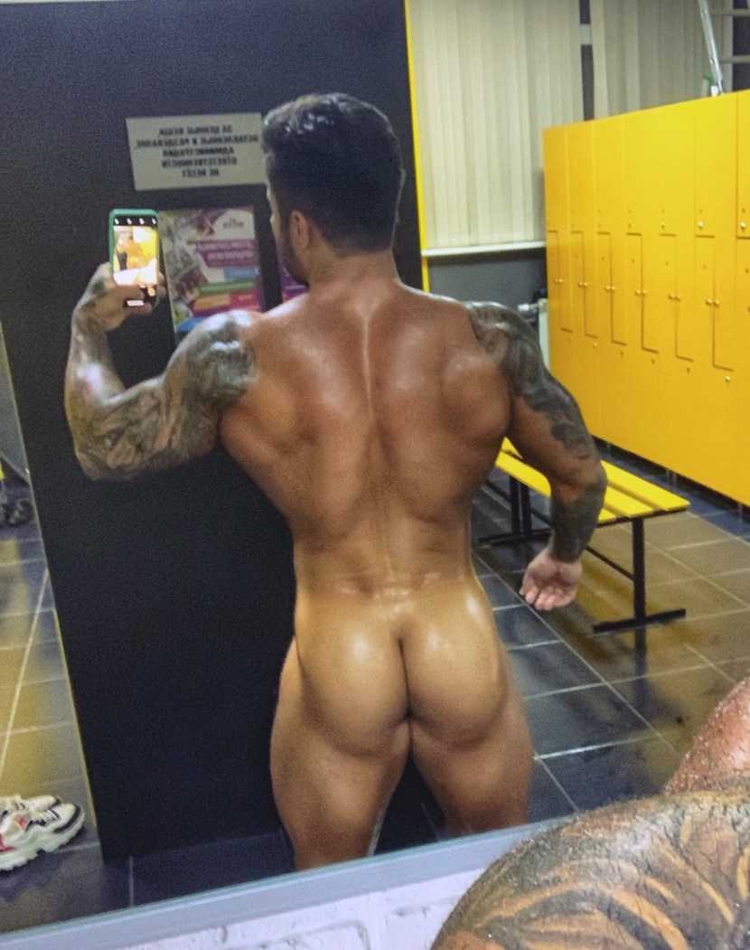 Himany Sex Hunk Barmin Girl Zhenya