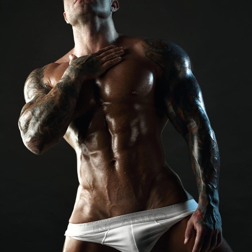 Maximilian Barmin Maximilian Barmin Naked