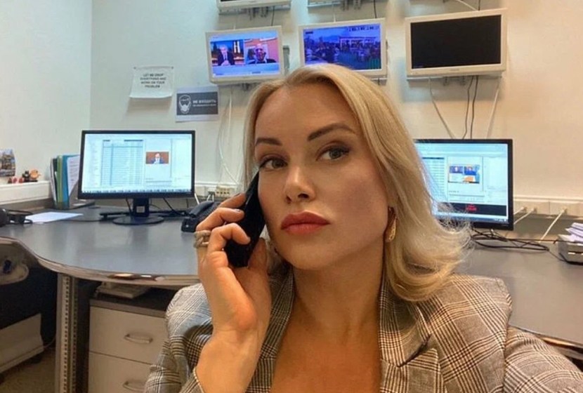 Marina Ovsyannikova escaped