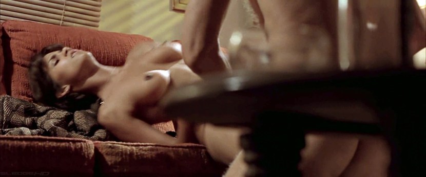 Naked Holly Berry Storm