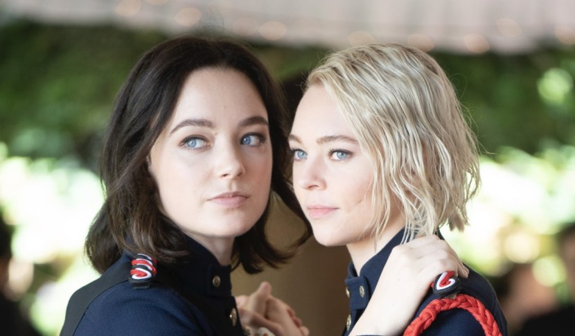 Amalia Holm in Bikini