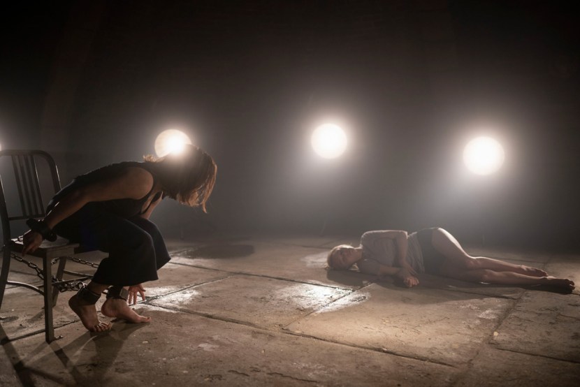 Amalia Holm Rodina Fort Salem