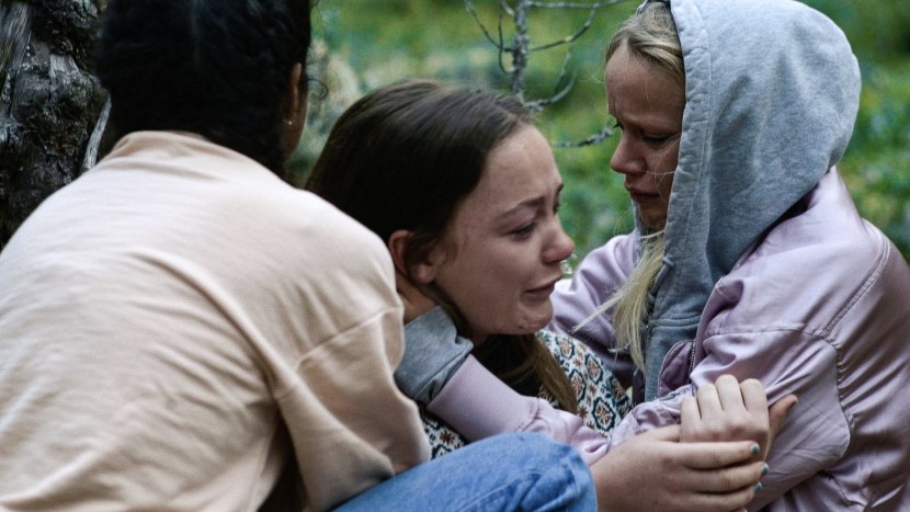 Amalia Holm in Bikini