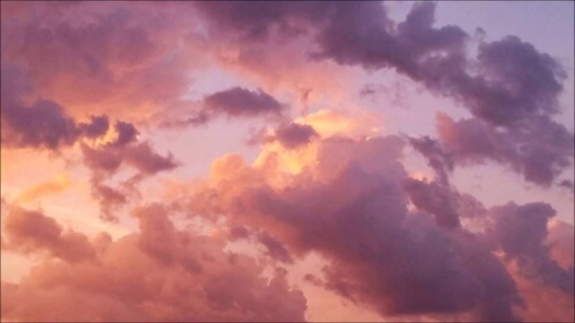 Aesthetics of pink clouds on a computer