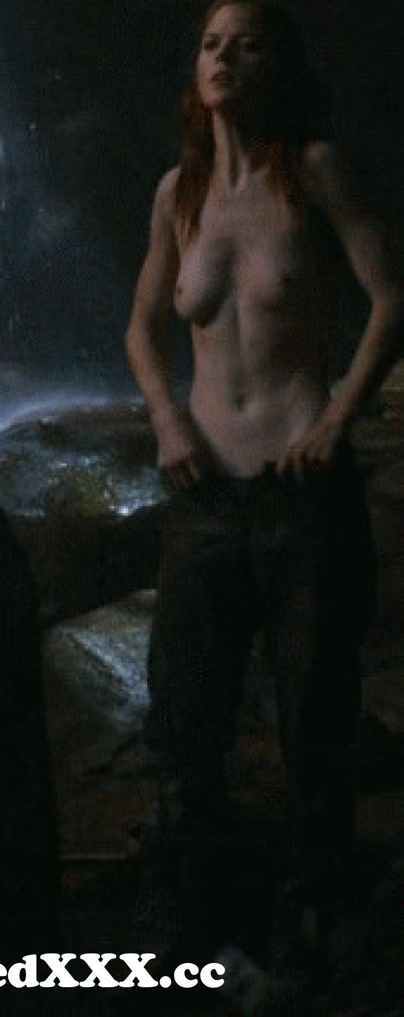 Rose Leslie Erotic scenes