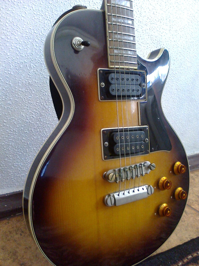 Epiphone Semi Hollow