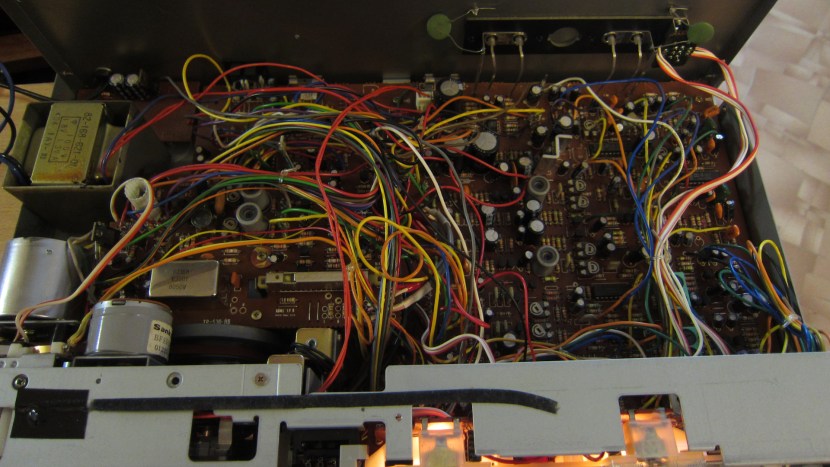 Musical Center AIWA Strasser