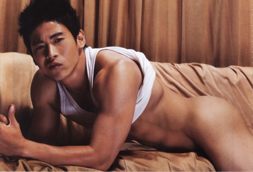 Naked Vietnamese guys