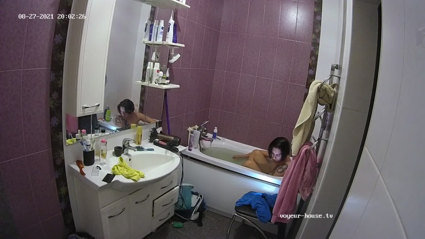 Kevin Alicia Camarads