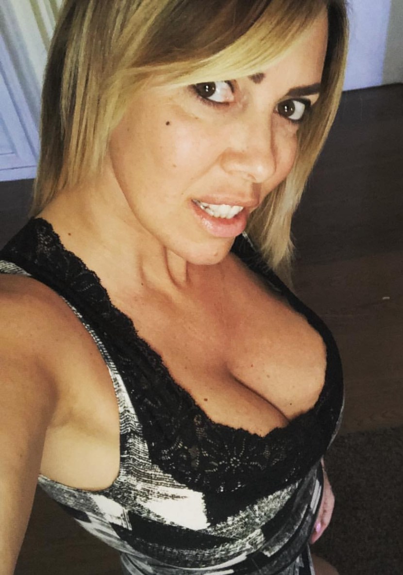 Actress Emmanuel Bear Nude