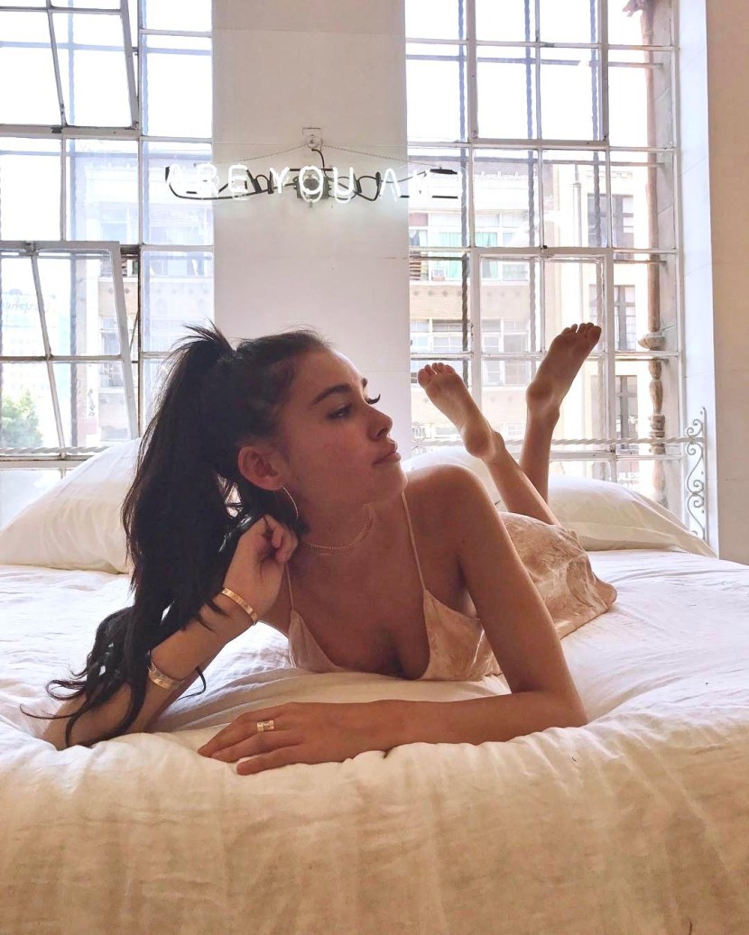 Madison Beer Feet Size