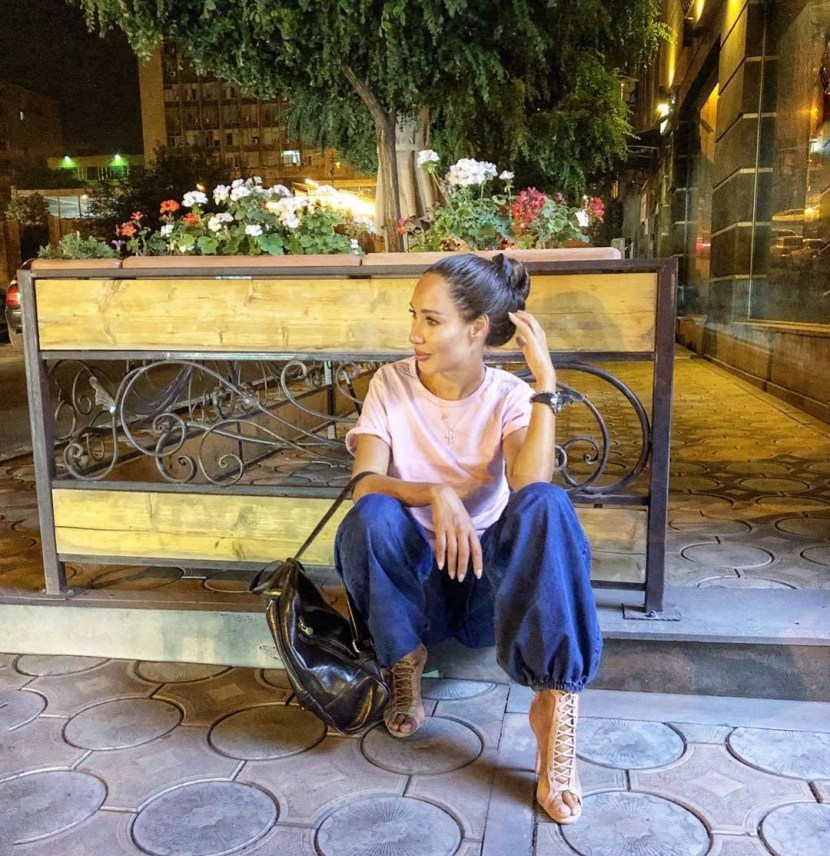 Nazeni Hovhannisyan Feet