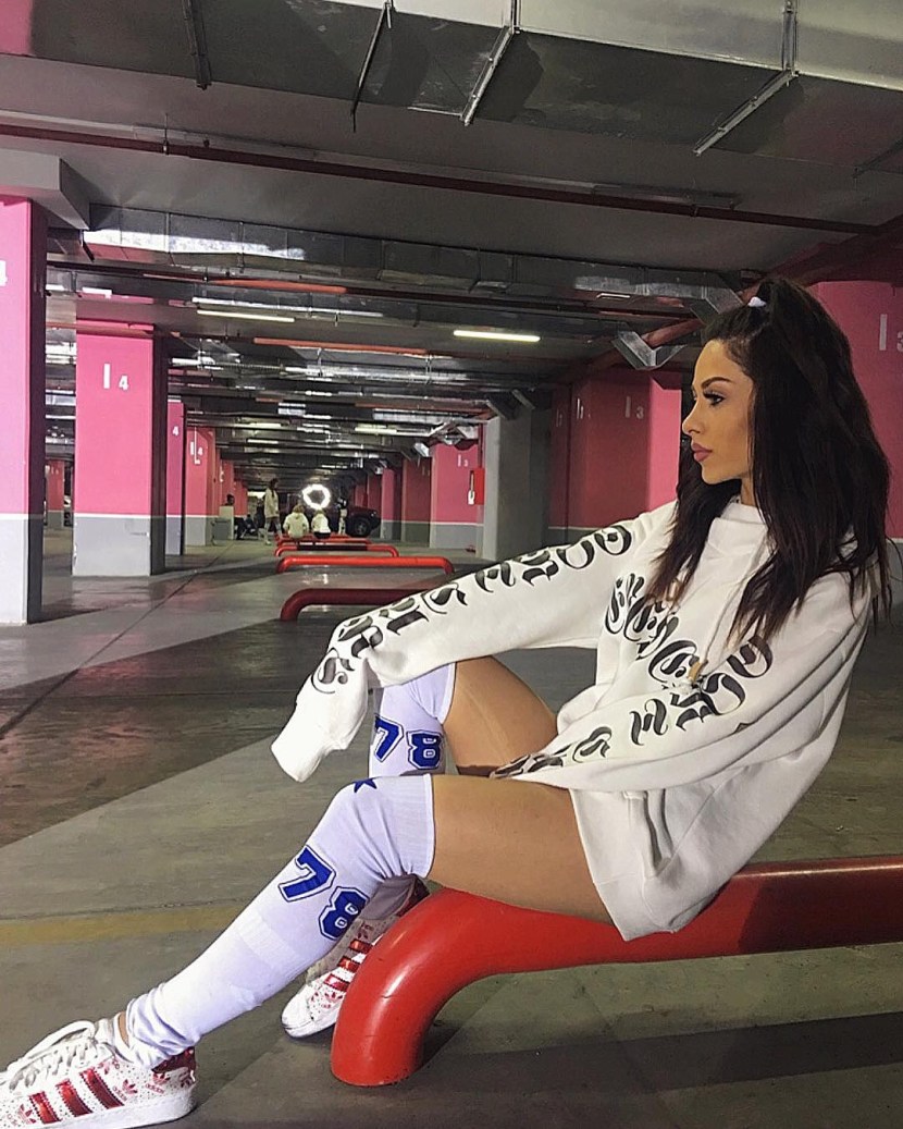 Lilit Hovhannisyan Merk