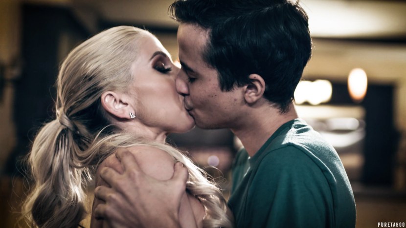 Kendra Last betrayal in the kitchen