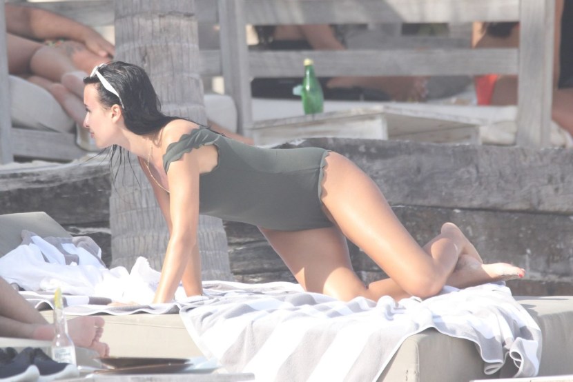 Sofia Nikitchuk Bikini