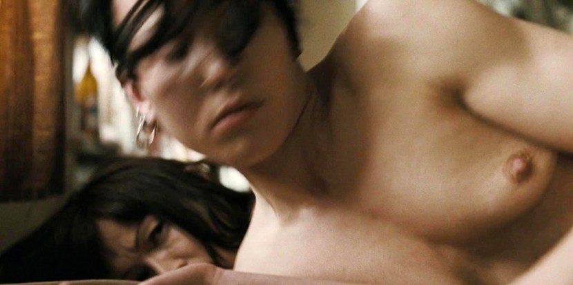 Numi Rapas erotic scenes