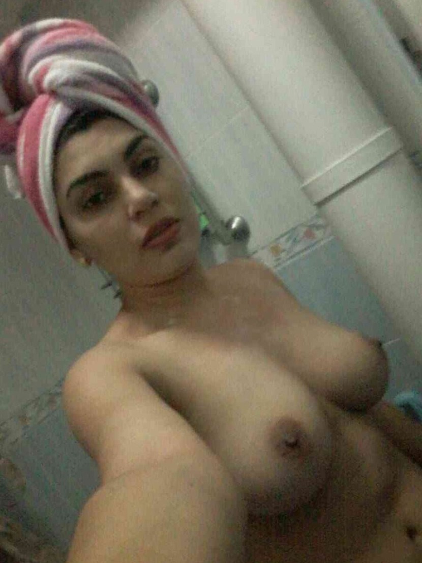 Intimate selfies of Uzbek