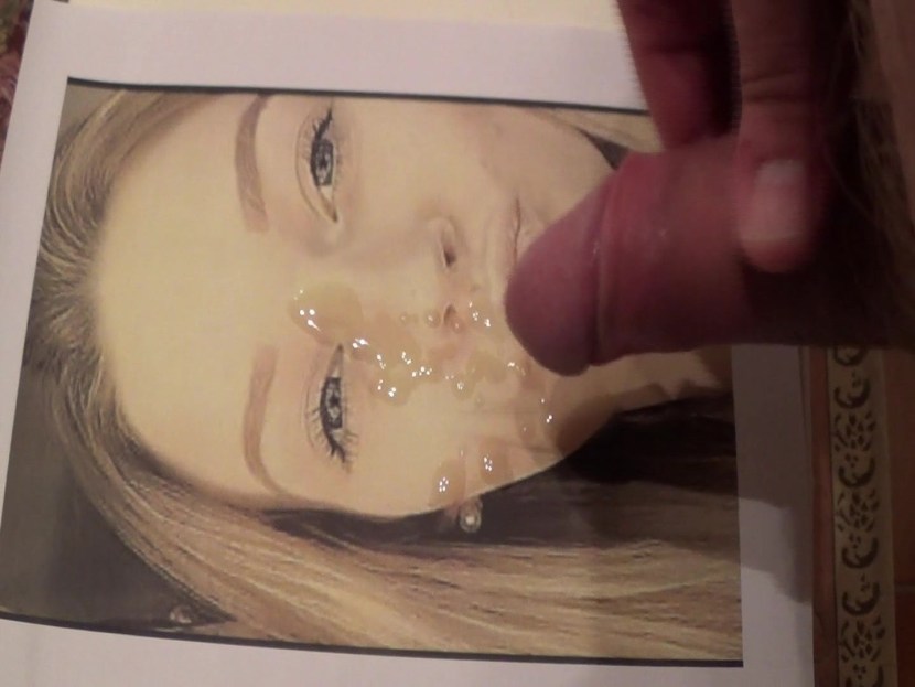 Open mouth of the girl Cum Tribute