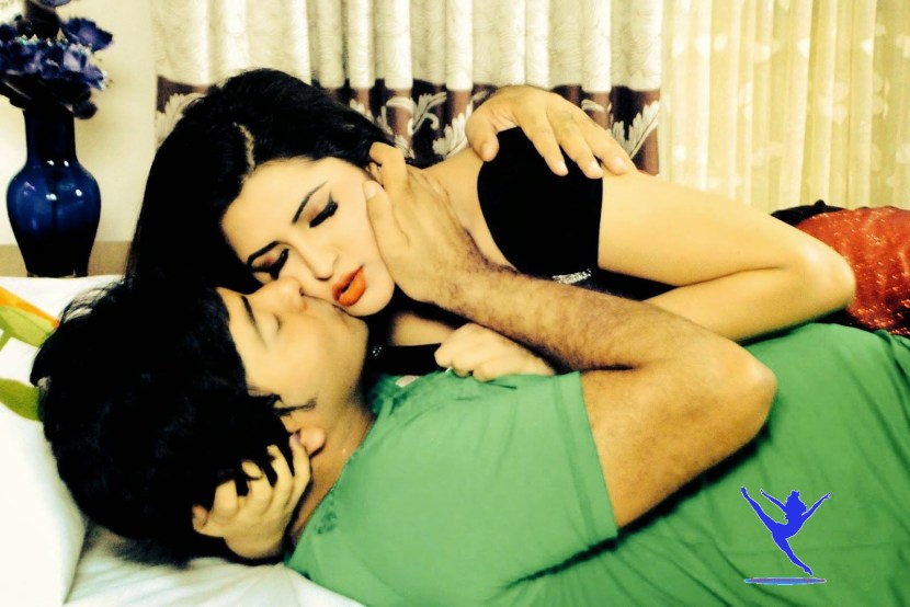 Bangladeshi nusrat farzana khana poonam nude