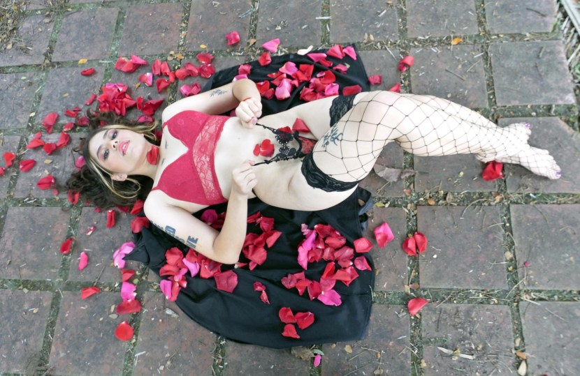 Akashi chronicles of the worst teacher of Magic Hentai