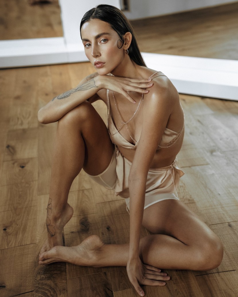 Anna Kanyuk Topstretching