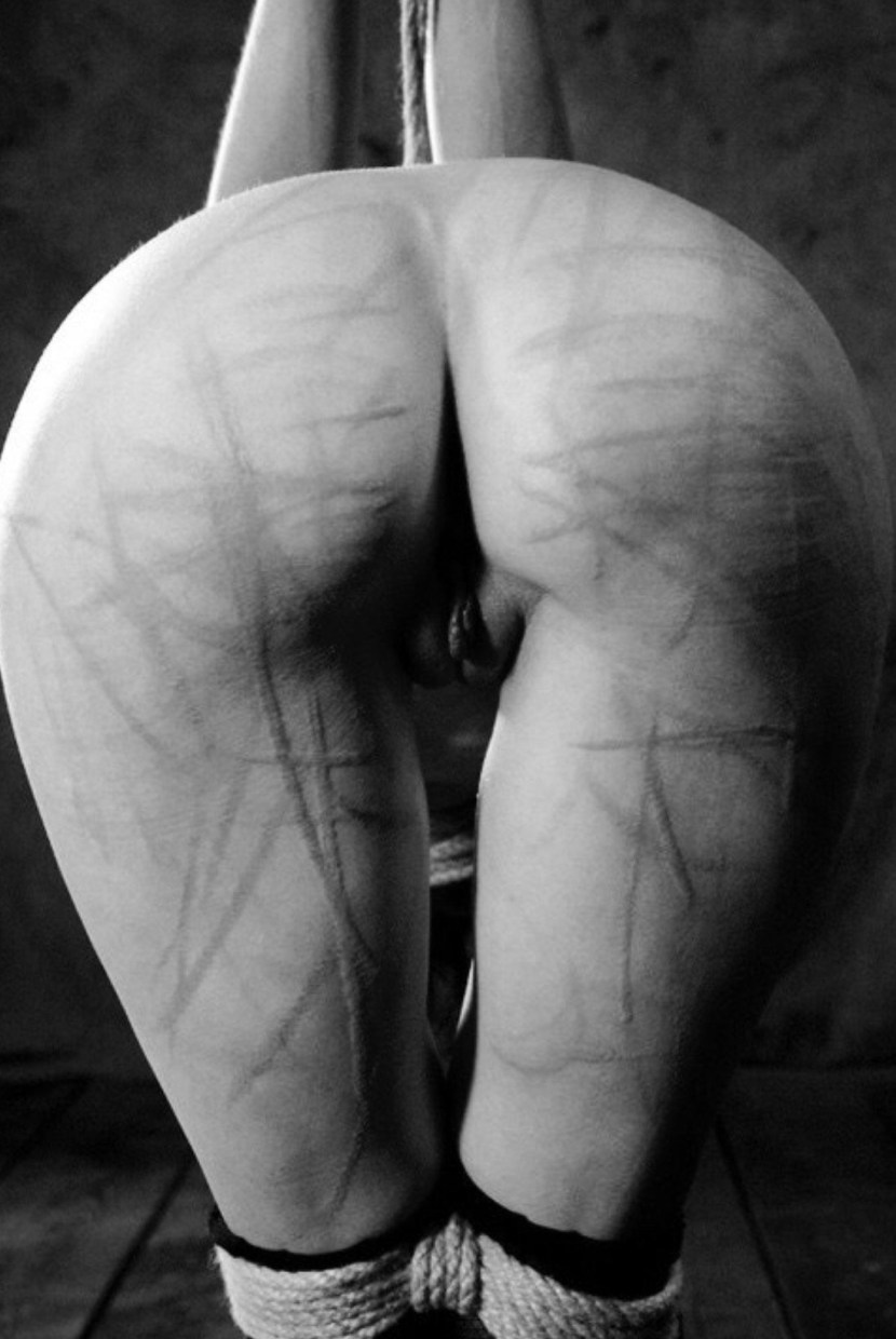 Proceeding of an adult woman ... porn