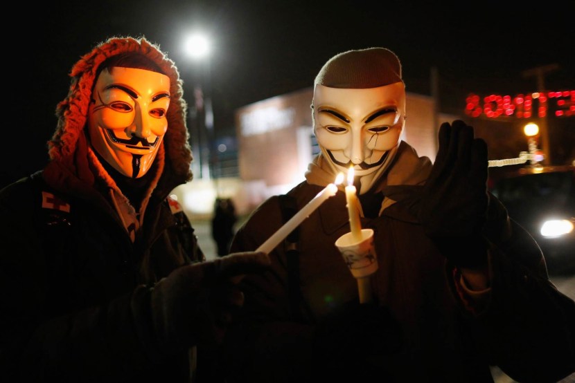 Feast of bonfires in Britain on November 5