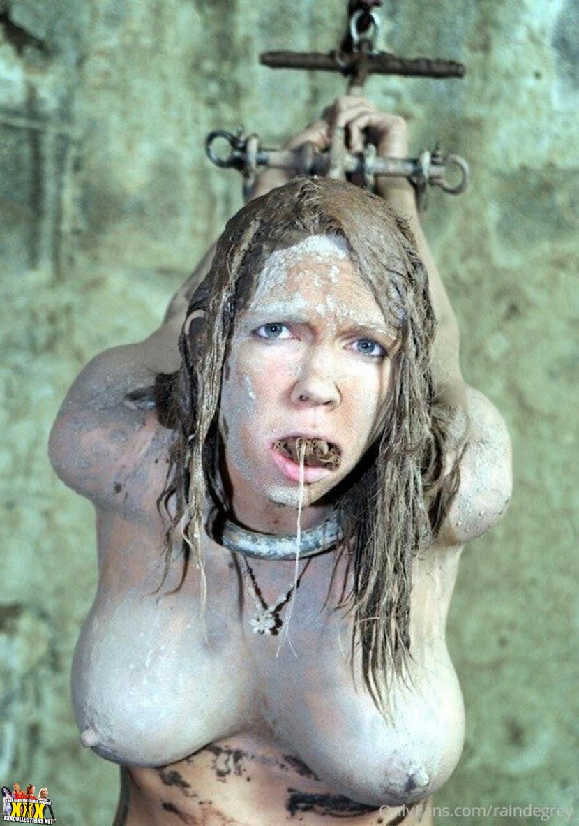 Chloe Camilla bdsm orgasm