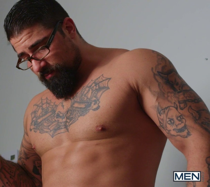 Trap The Cops in the House and Suck His Gay Dick