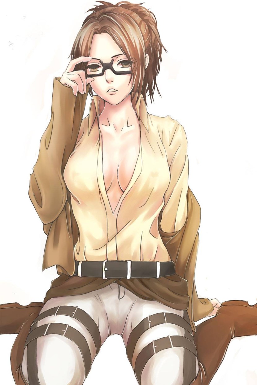 Hanji Zoe Cosplay